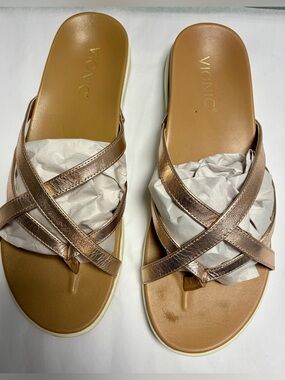 Vionic Women's Palm Daisy Toe-post Sandal - Orthotic Support Rose Gold 
9 M US